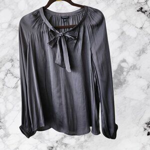 Torrid Gray Tie Front Peasant Blouse Size 00 (M/L)